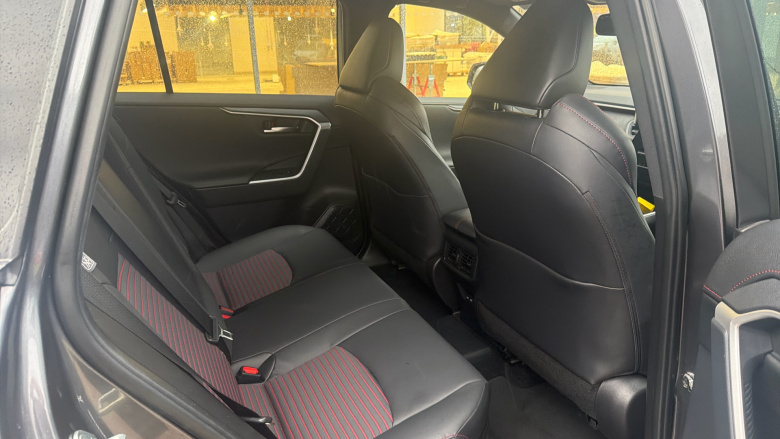 Toyota RAV4 2.5 PHEV Dynamic 5dr CVT Estate